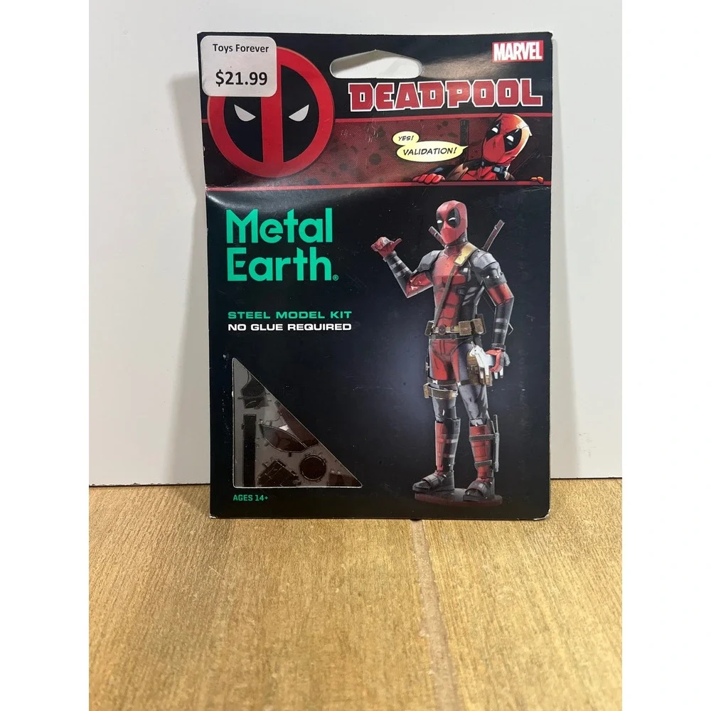 Metal Earth Marvel Deadpool Steel Model Kit 3D Metal Puzzle MMS326 NEW